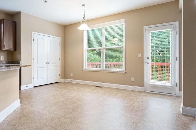 1010 Chelsey Way, Roswell, GA 30075