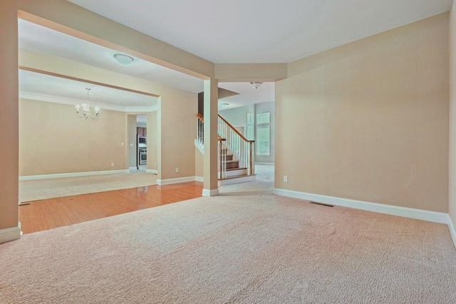 1010 Chelsey Way, Roswell, GA 30075
