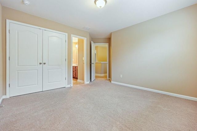 1010 Chelsey Way, Roswell, GA 30075