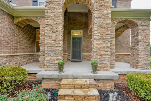 1010 Chelsey Way, Roswell, GA 30075
