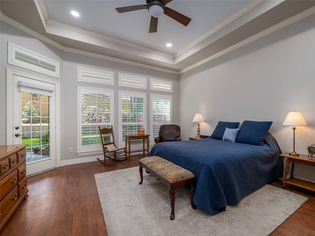 1137 Ashwood Drive, Tyler, TX 75703