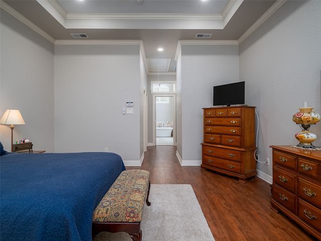 1137 Ashwood Drive, Tyler, TX 75703