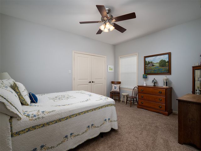 1137 Ashwood Drive, Tyler, TX 75703