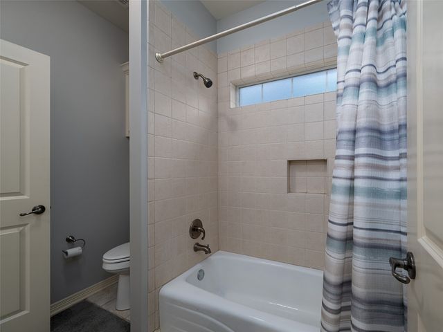 1137 Ashwood Drive, Tyler, TX 75703