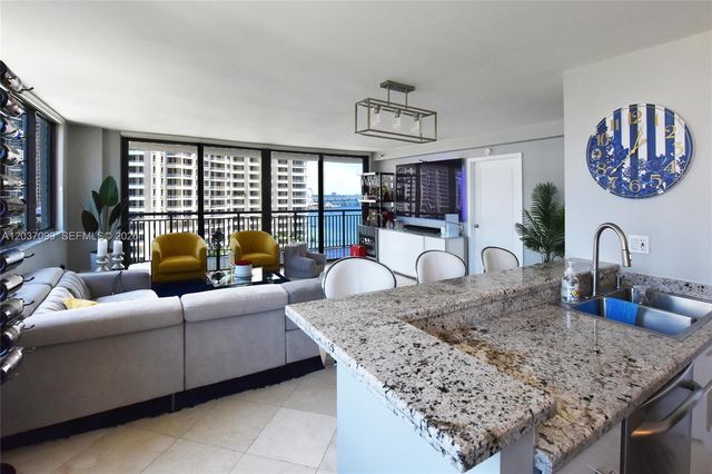 540 Brickell Key Drive 1513, Miami, FL 33131