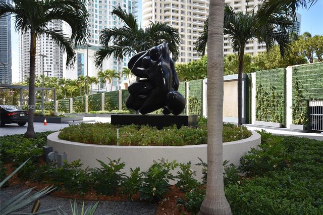 540 Brickell Key Drive 1513, Miami, FL 33131