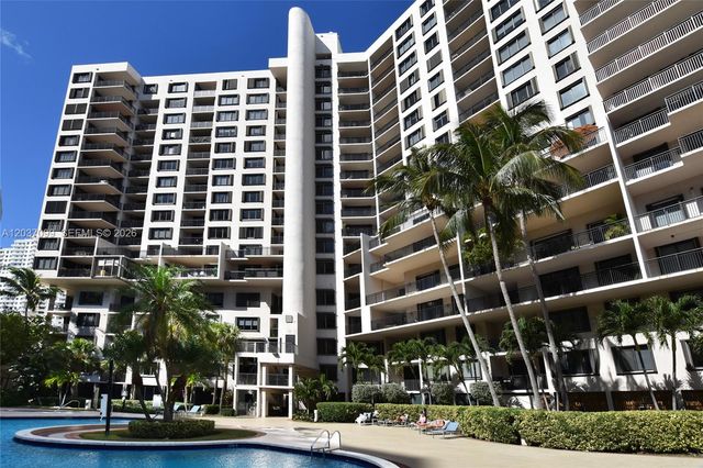 540 Brickell Key Drive 1513, Miami, FL 33131