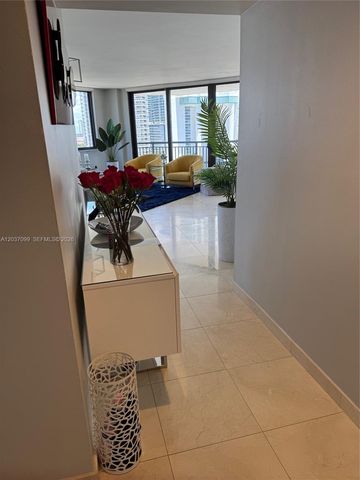 540 Brickell Key Drive 1513, Miami, FL 33131