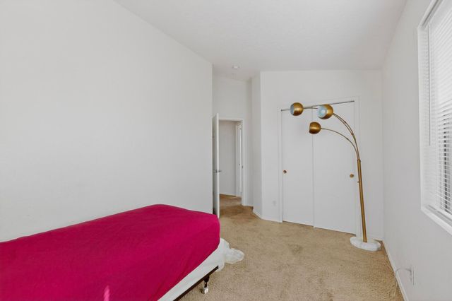 527 Saddle Blanket Trail SW, Albuquerque, NM 87121