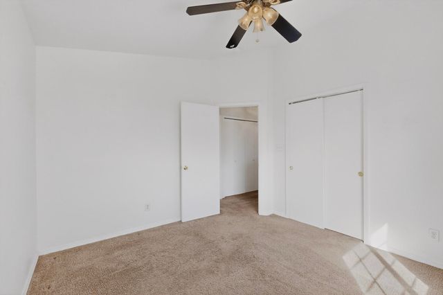 527 Saddle Blanket Trail SW, Albuquerque, NM 87121