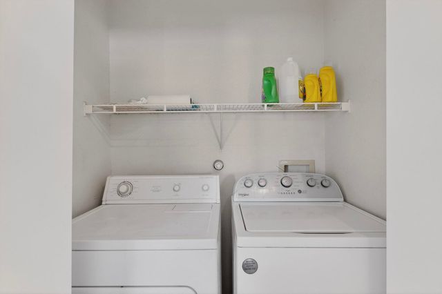 527 Saddle Blanket Trail SW, Albuquerque, NM 87121