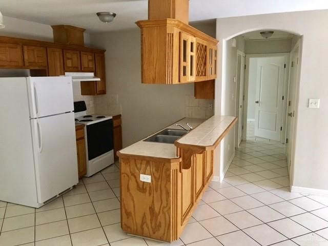 1606 E Quail Street, Pharr, TX 78577