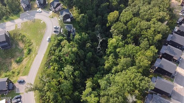 145 Reedmont Way, Sevierville, TN 37876