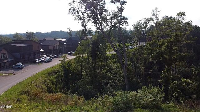 145 Reedmont Way, Sevierville, TN 37876