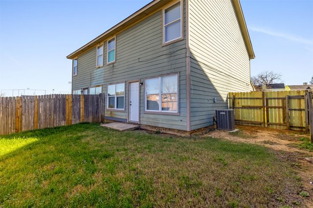 4532 Alamosa Street, Fort Worth, TX 76119