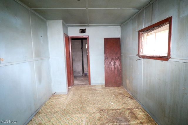 113 Stanton Avenue, Mingo Junction, OH 43938