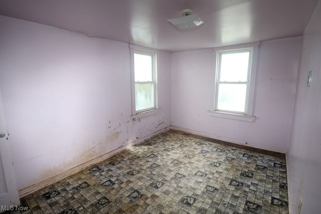 113 Stanton Avenue, Mingo Junction, OH 43938