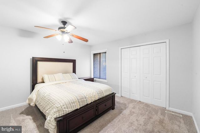 158 HENDERSON PL, Hightstown, NJ 08520