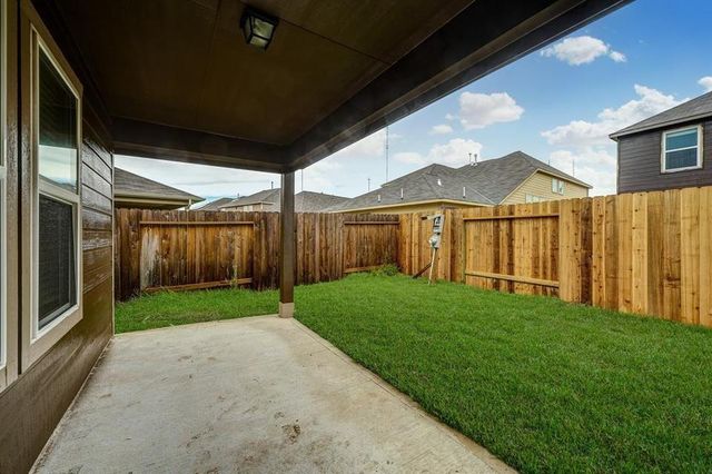 2702 Golden Hills Court, Fresno, TX 77545