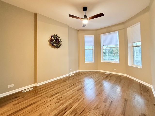 4038 W Congress Parkway, Chicago, IL 60624