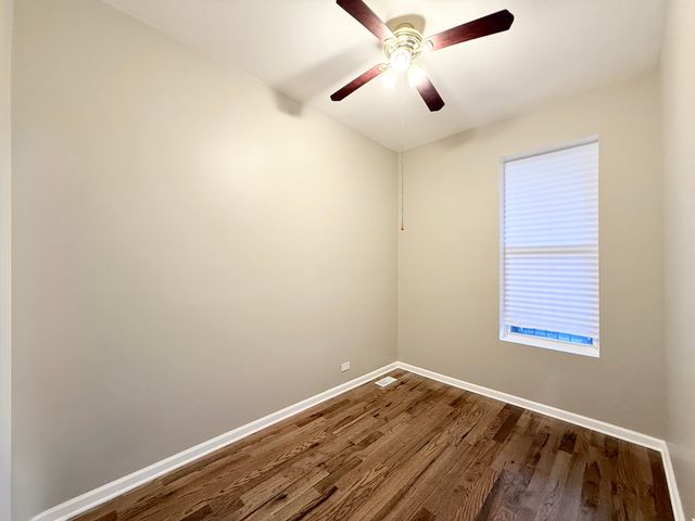 4038 W Congress Parkway, Chicago, IL 60624