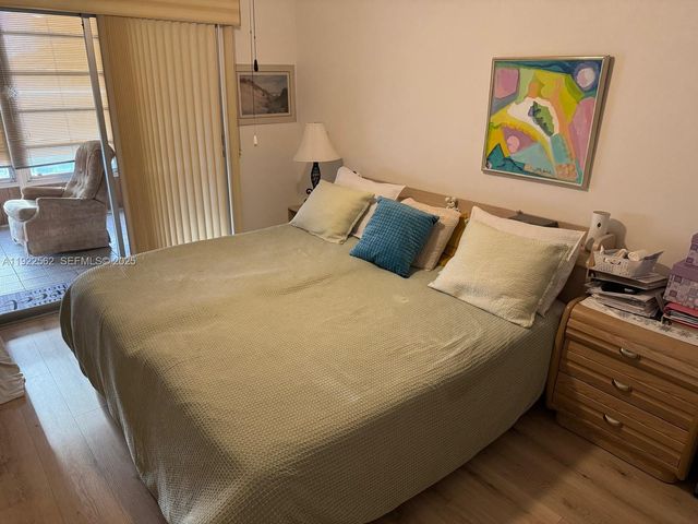 4001 Upminster J 4001, Deerfield Beach, FL 33442