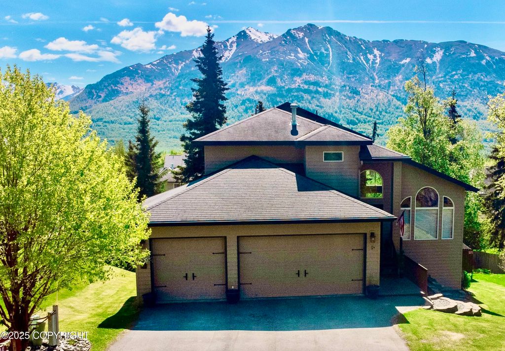 20420 Williamsburg Drive, Eagle River, AK 99577
