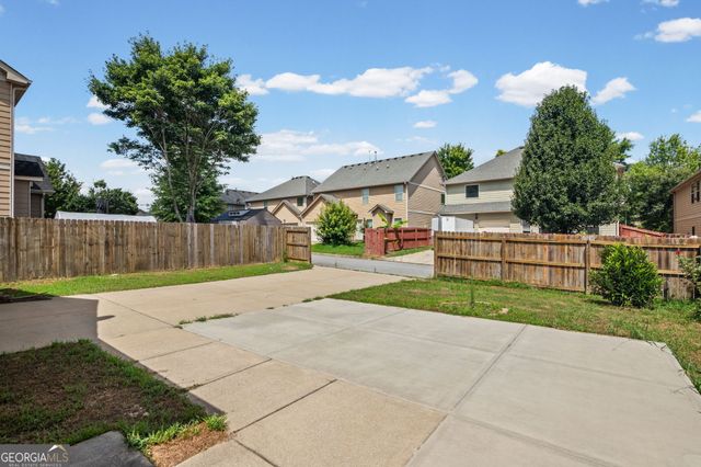 66 Matador Way, Newnan, GA 30263