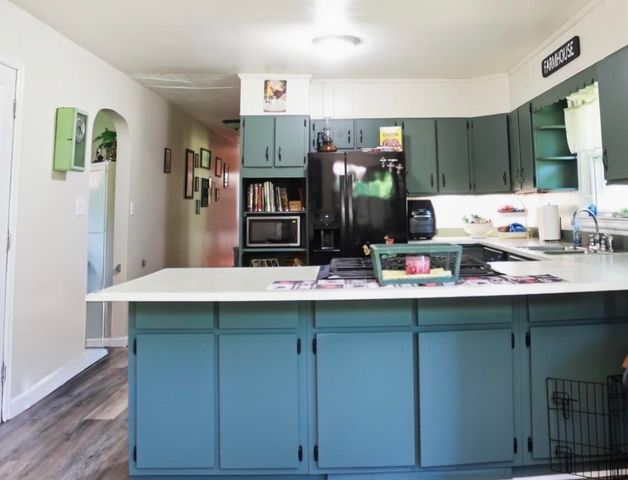 270 W Railroad, Stanton, KY 40380
