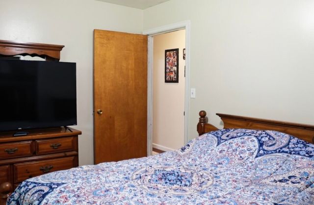 270 W Railroad, Stanton, KY 40380
