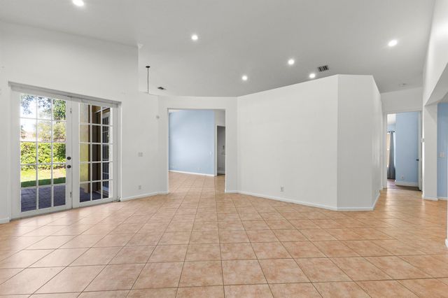 18921 SW 15th Street, Pembroke Pines, FL 33029