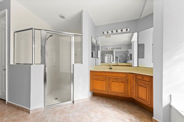 18921 SW 15th Street, Pembroke Pines, FL 33029