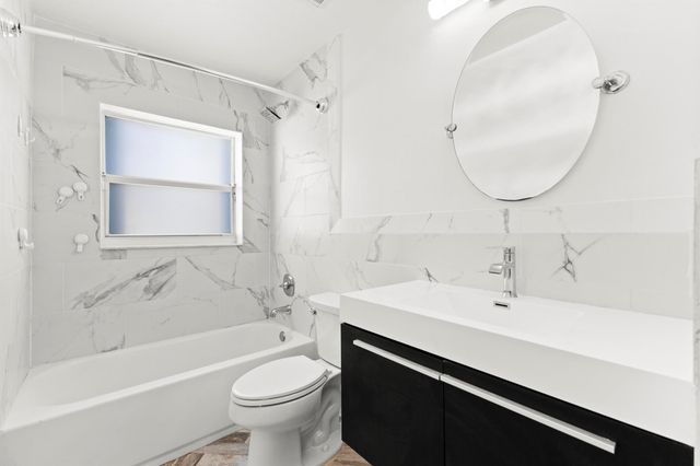 18921 SW 15th Street, Pembroke Pines, FL 33029