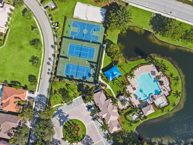 18921 SW 15th Street, Pembroke Pines, FL 33029