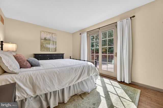 1398 MORSTEIN RD, West Chester, PA 19380