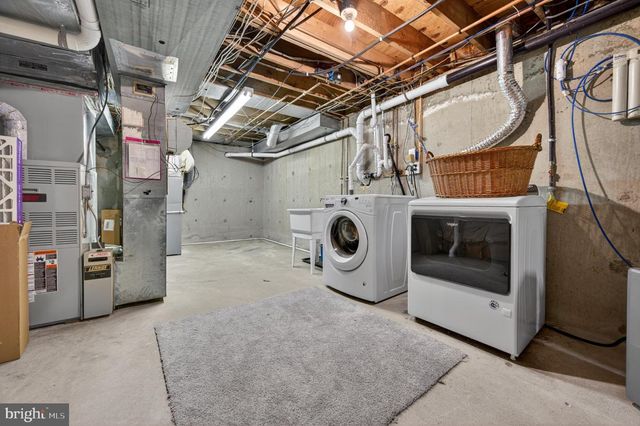 1398 MORSTEIN RD, West Chester, PA 19380