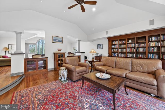 1398 MORSTEIN RD, West Chester, PA 19380