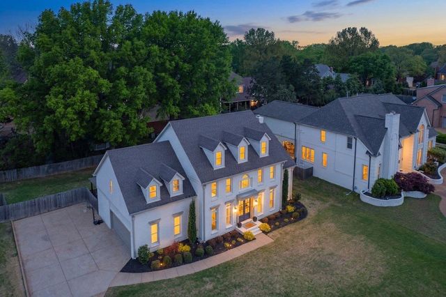 8792 FERNWOOD CV, Germantown, TN 38138
