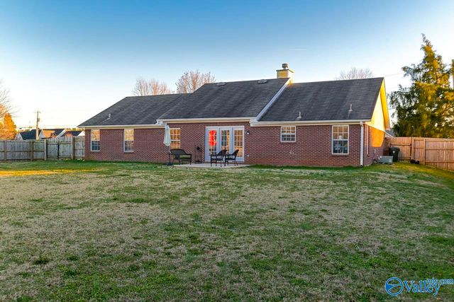 199 Mill Keys Road, Hazel Green, AL 35750