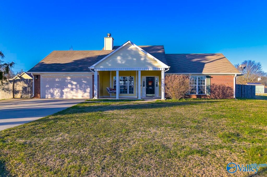 199 Mill Keys Road, Hazel Green, AL 35750