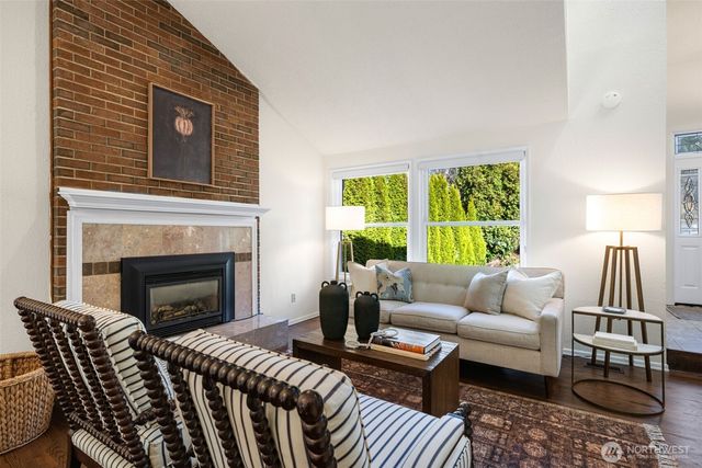 17830 66th Place W, Lynnwood, WA 98037