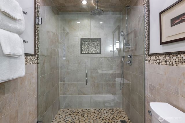 17830 66th Place W, Lynnwood, WA 98037