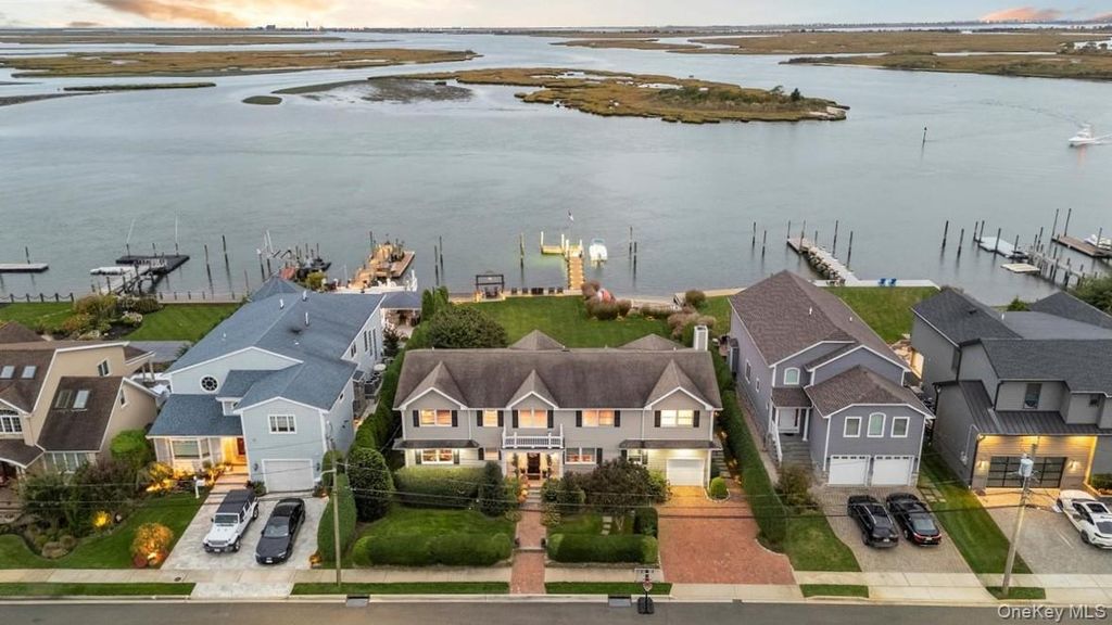 50 Brockmeyer Drive, Massapequa, NY 11758