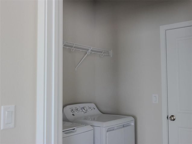 964 NE 64th Avenue, Des Moines, IA 50313