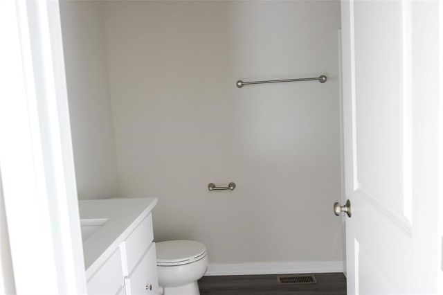 964 NE 64th Avenue, Des Moines, IA 50313