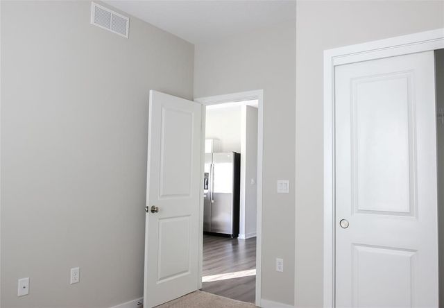 964 NE 64th Avenue, Des Moines, IA 50313