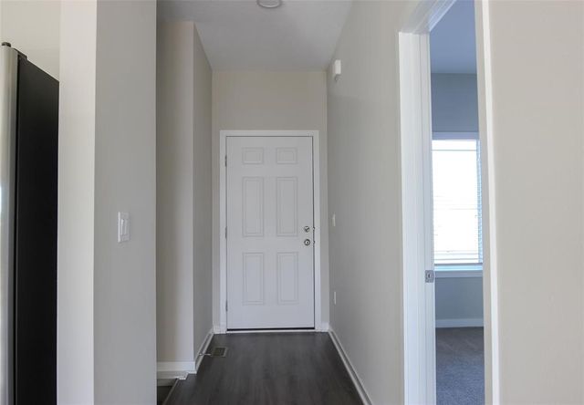 964 NE 64th Avenue, Des Moines, IA 50313