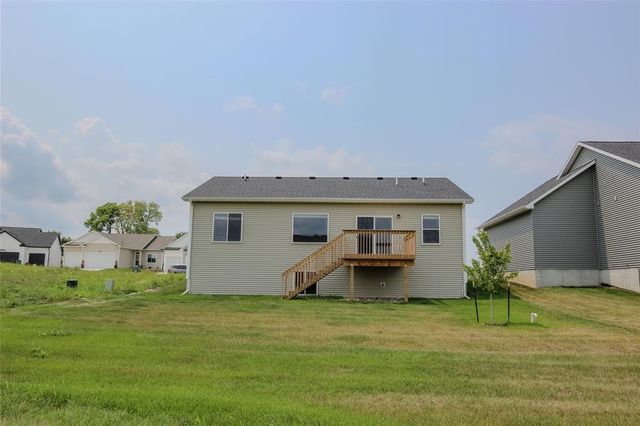 964 NE 64th Avenue, Des Moines, IA 50313