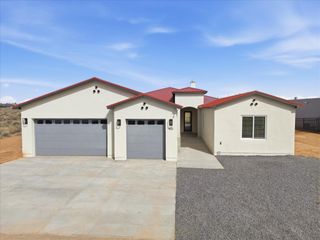 505 12th Avenue SE, Rio Rancho, NM 87124