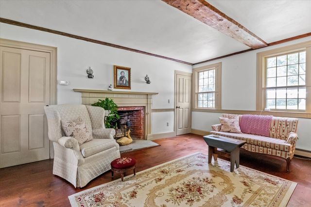 114 Western Avenue, Henniker, NH 03242